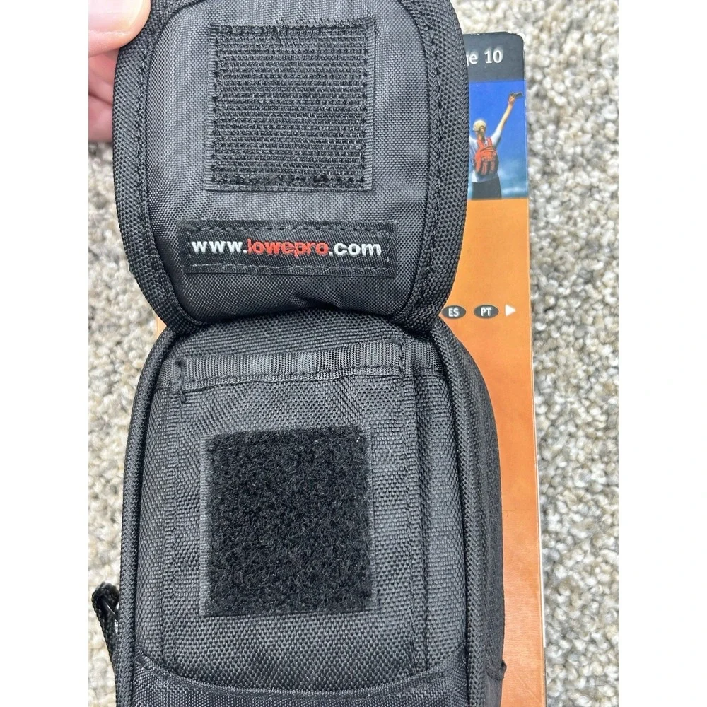 LOWEPRO‎ - Ridge 10 Digital Camera Bag - Black- New